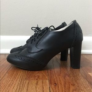 Black oxford heels 8.5 studio paolo vegan leather